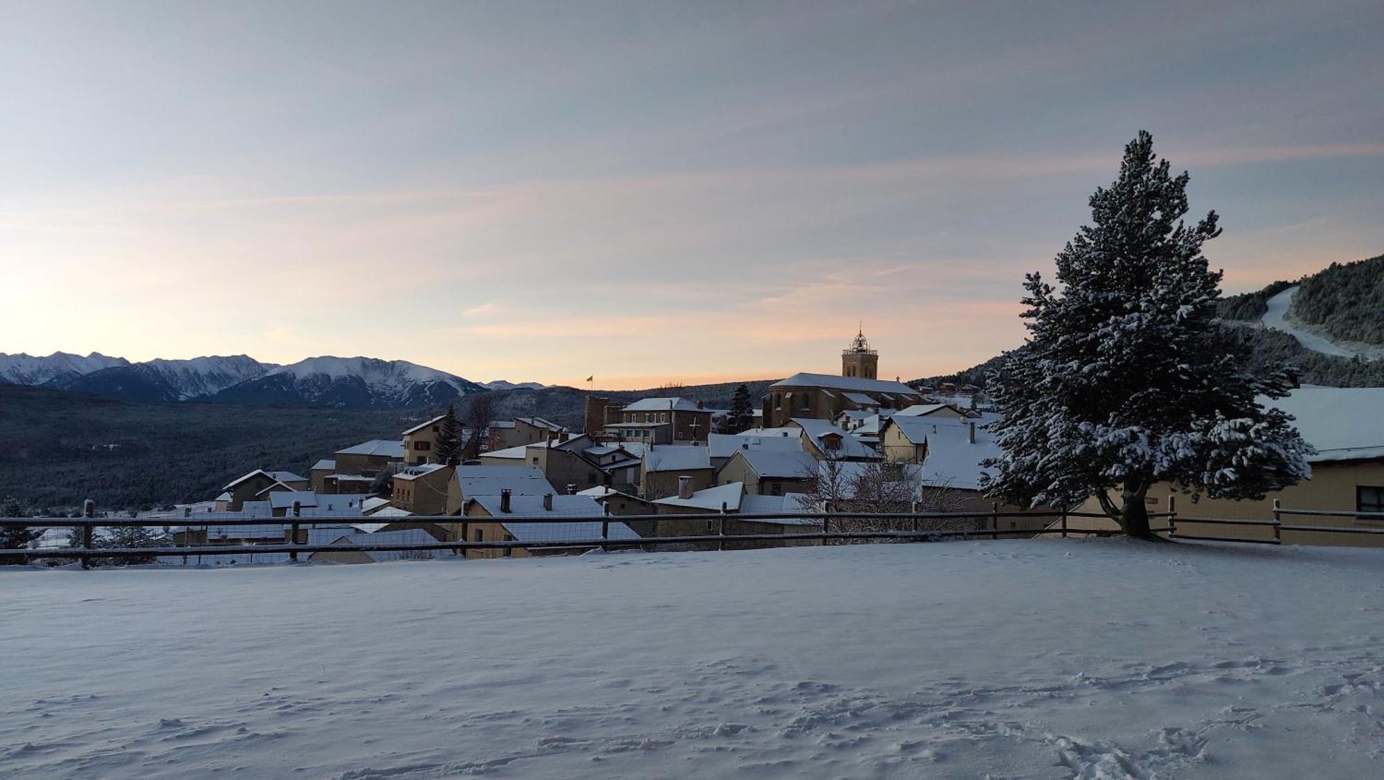 L'Etoile Du Berger Aparthotel เลส์ อองเจลส์ ภายนอก รูปภาพ